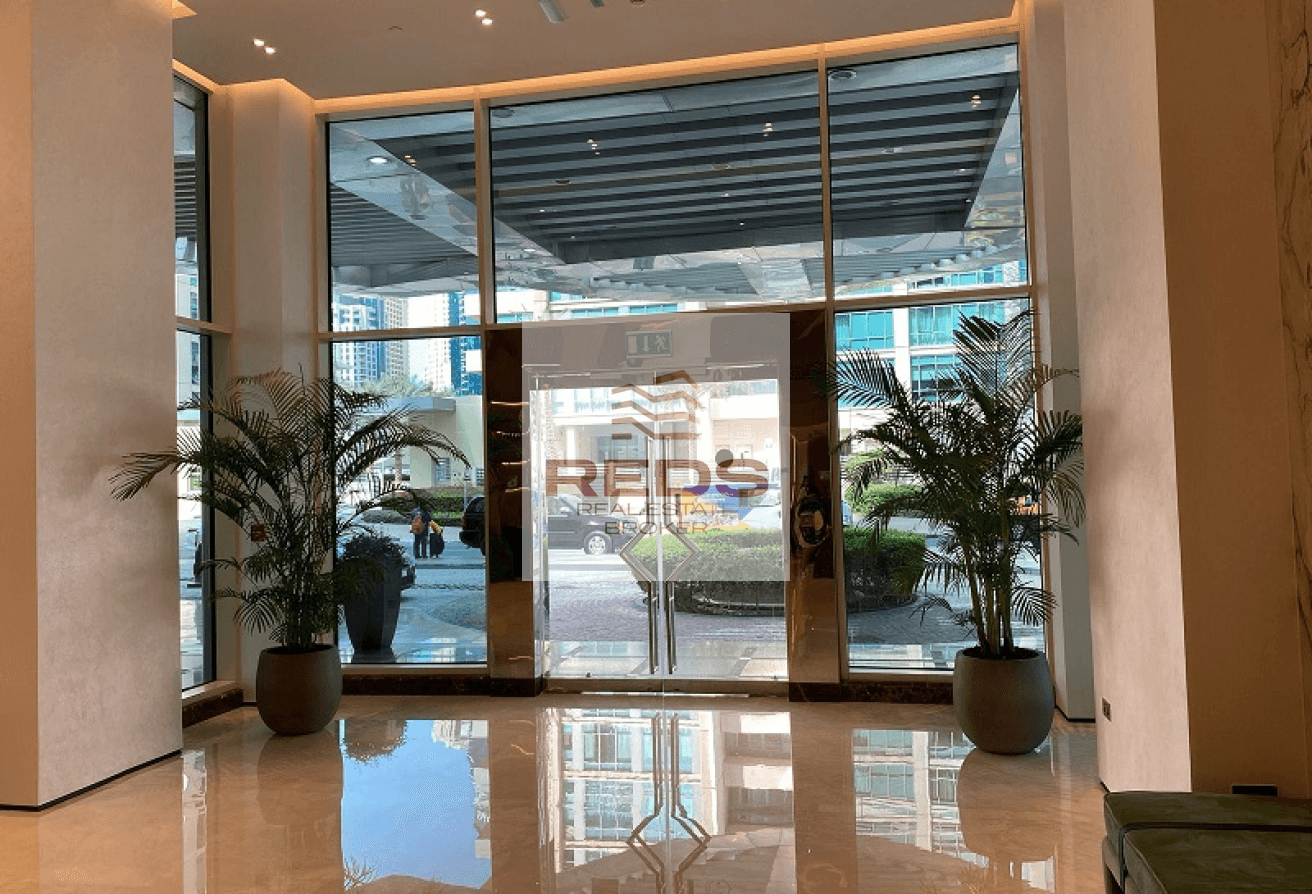 3 Bed Room Plus Maids Room | Upgraded | Road View