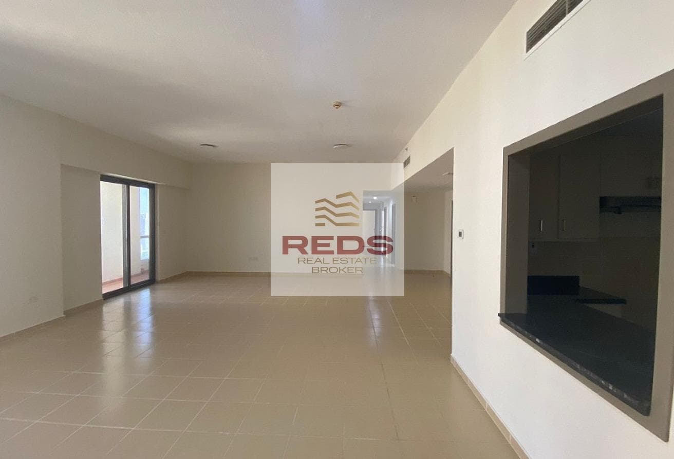 4-BR with Panoramic View of Palm-Dubai Eye-Marina